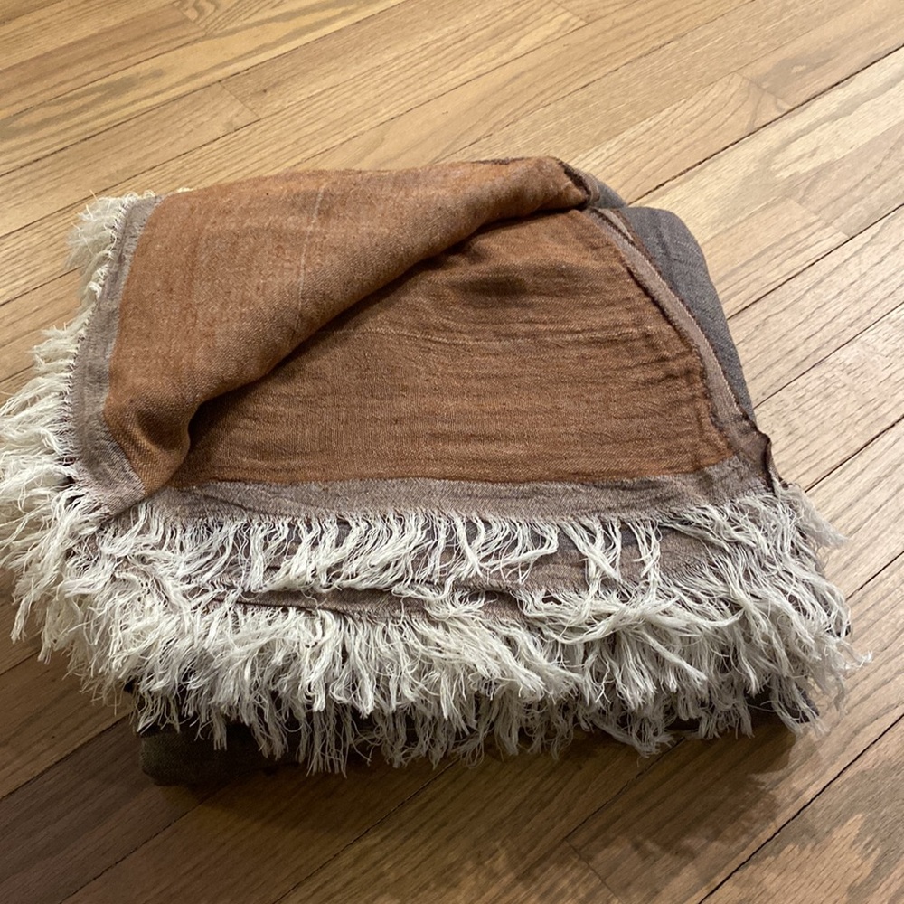 Turkish Throw/Blanket - Reversible - Picture 2 of 12